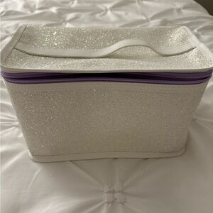 Clinique travel/makeup bag Brand new